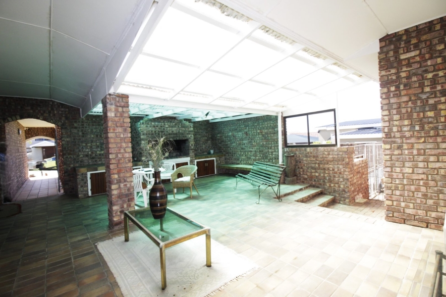 3 Bedroom Property for Sale in Noorsekloof Eastern Cape